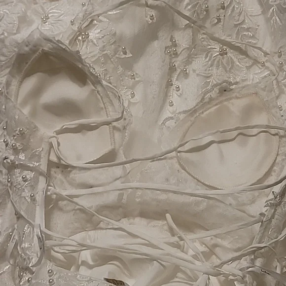 LULU'S PEARL LACE-UP BACKLESS MAXI DRESS - Picture 9 of 12